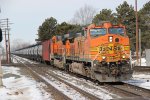 BNSF 5115 & BNSF 932